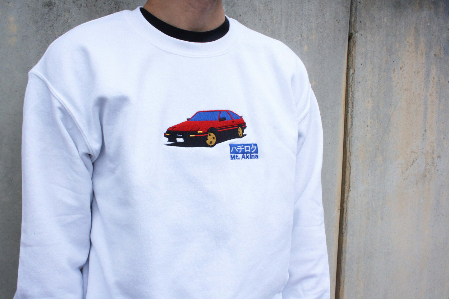 Akina V1 Basic Crewneck